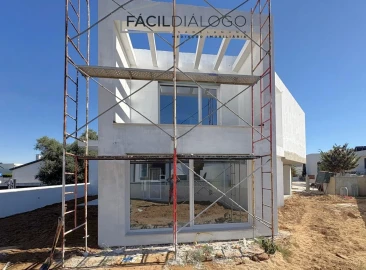 Moradia T4 para Venda em Azeitão (São Lourenço e São Simão)