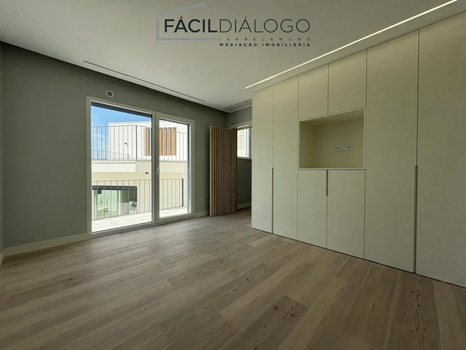 Moradia T4 para Venda em Azeitão (São Lourenço e São Simão) Foto 44