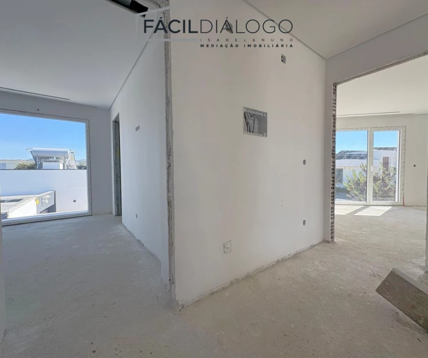 Moradia T4 para Venda em Azeitão (São Lourenço e São Simão) Foto 15