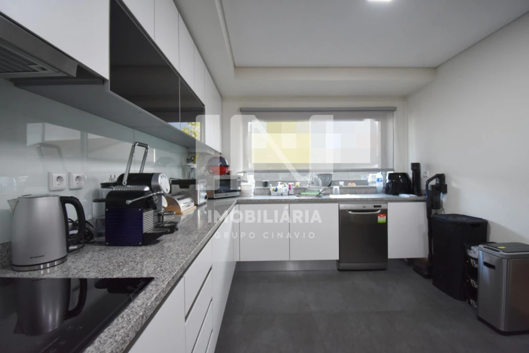 Moradia T3 para Venda em Ribeirão Foto 2