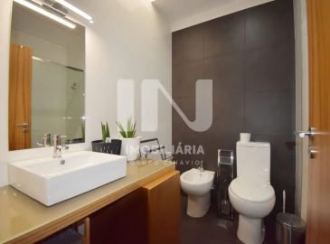 Moradia T3 para Venda em Ribeirão
