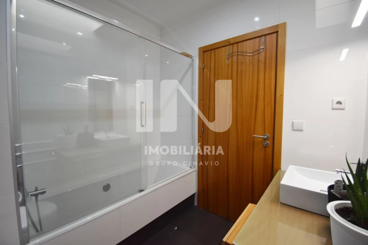 Moradia T3 para Venda em Ribeirão Foto 14