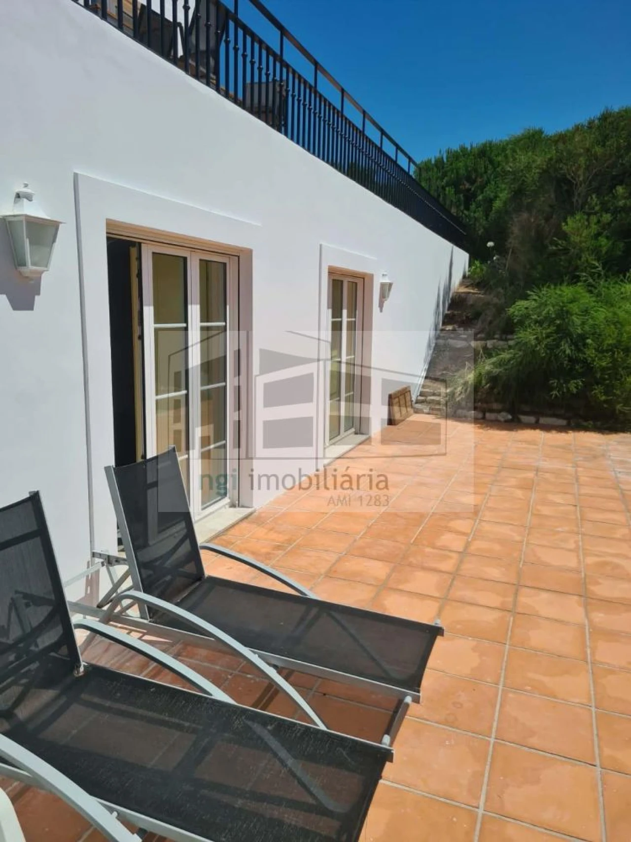 Moradia T5 para Venda em Vau Foto 12