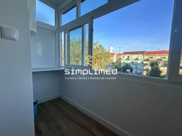 Apartamento T3 para Venda em Barreiro e Lavradio