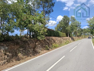 Moradia T2 para Venda em Côja e Barril de Alva