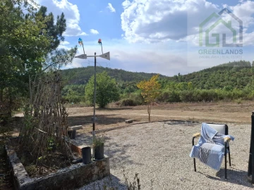 Moradia T2 para Venda em Côja e Barril de Alva