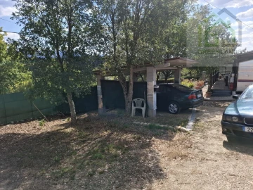 Moradia T2 para Venda em Côja e Barril de Alva