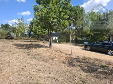 Moradia T2 para Venda em Côja e Barril de Alva