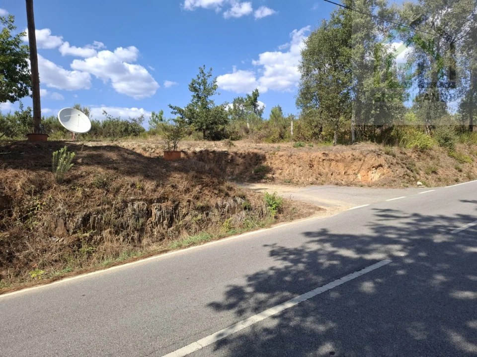 Moradia T2 para Venda em Côja e Barril de Alva Foto 10