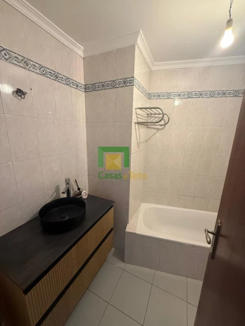 Apartamento T3 para Venda em Santo Antonio