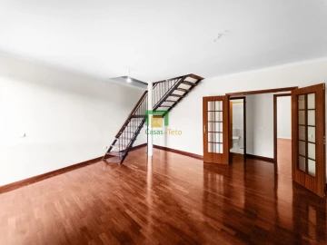 Apartamento T3 para Venda em Santo Antonio