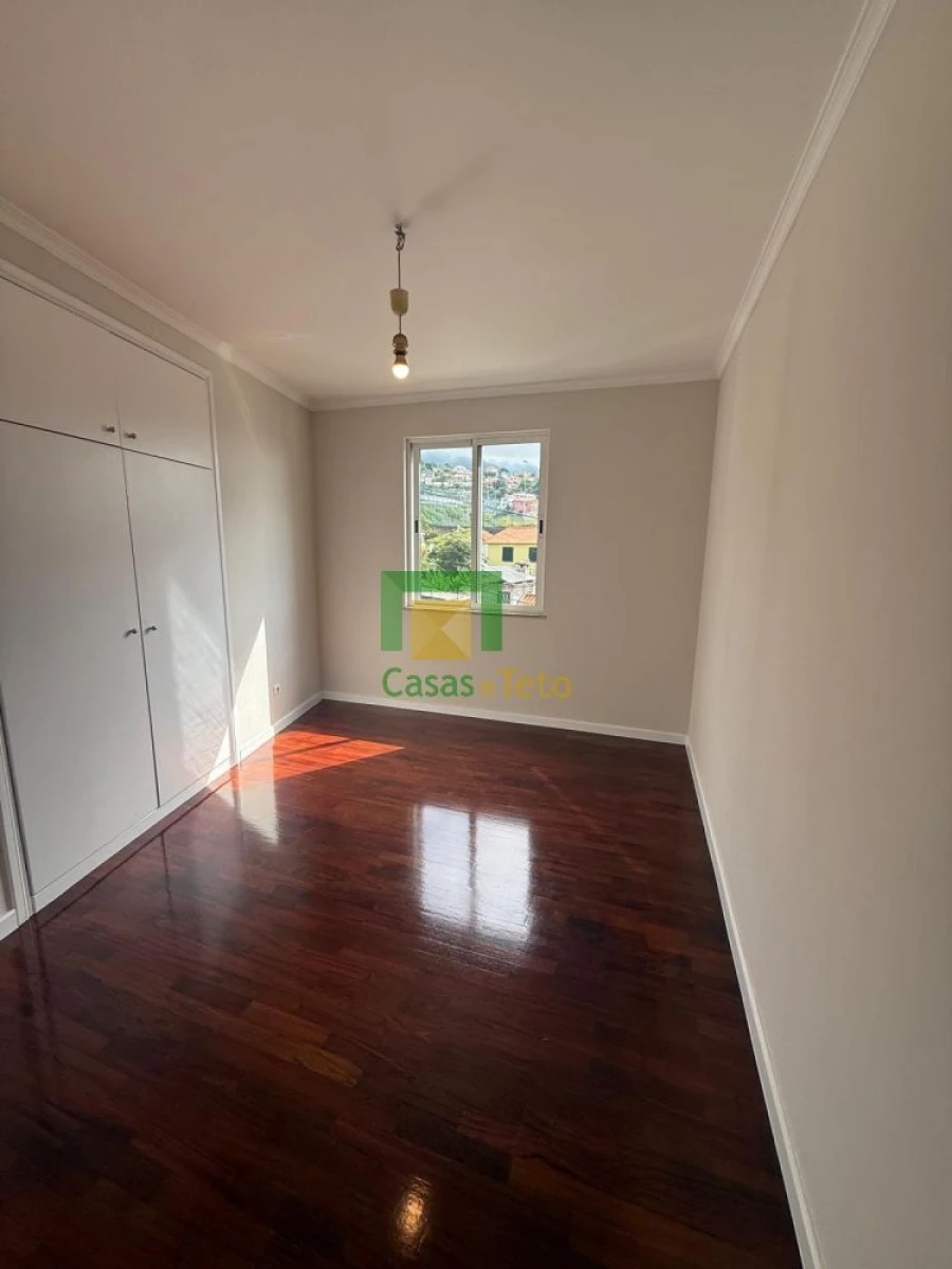 Apartamento T3 para Venda em Santo Antonio Foto 9