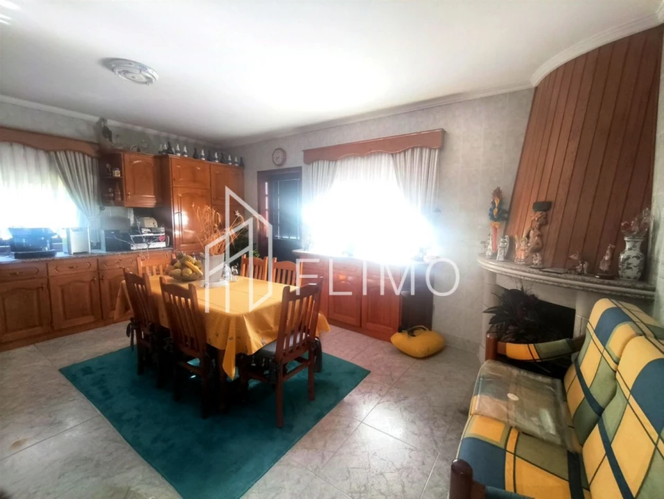Moradia T3 para Venda em O. Azeméis, Riba-Ul, Ul, Macinhata Seixa, Madail Foto 14