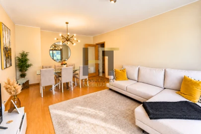 Apartamento T3 para Venda em Cidade da Maia