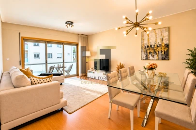 Apartamento T3 para Venda em Cidade da Maia