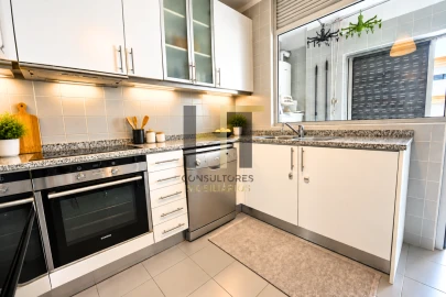 Apartamento T3 para Venda em Cidade da Maia