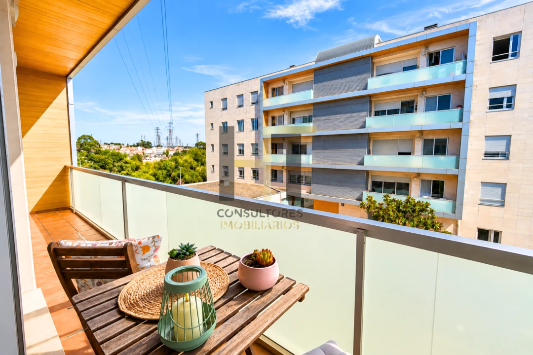 Apartamento T3 para Venda em Cidade da Maia Foto 4