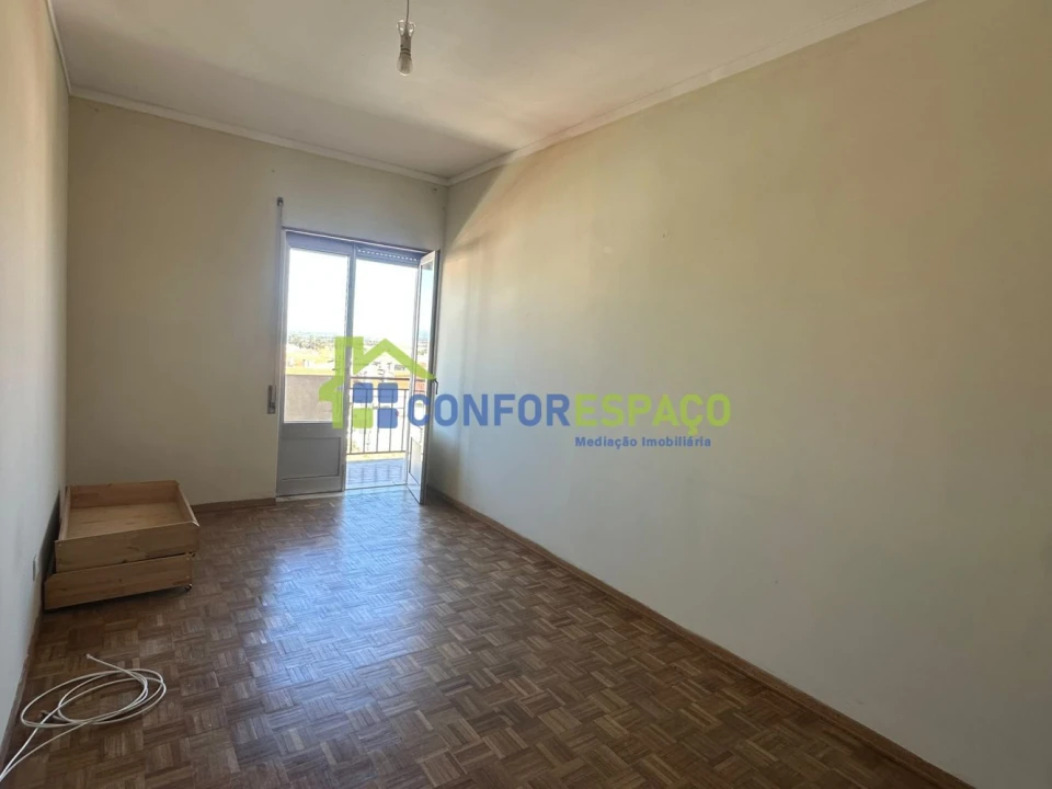 Apartamento T4 para Venda em Castelo Branco Foto 13