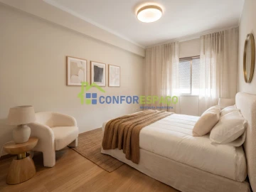 Apartamento T4 para Venda em Castelo Branco