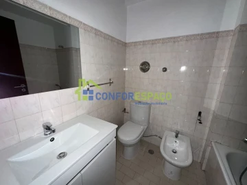 Apartamento T4 para Venda em Castelo Branco