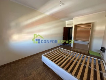 Apartamento T4 para Venda em Castelo Branco