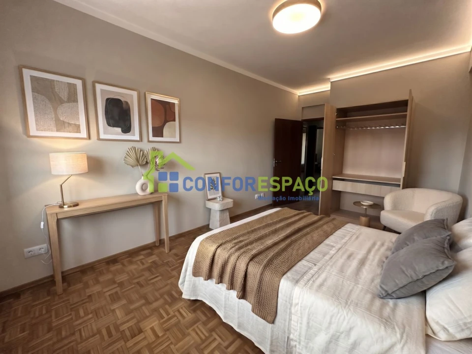 Apartamento T4 para Venda em Castelo Branco Foto 12