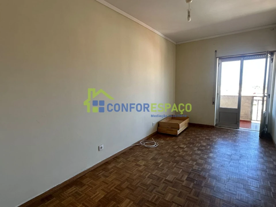 Apartamento T4 para Venda em Castelo Branco Foto 17