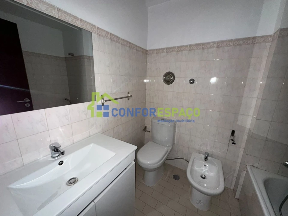 Apartamento T4 para Venda em Castelo Branco Foto 37