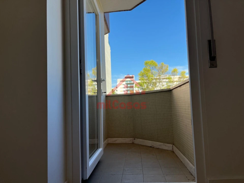 Apartamento T3 para Venda em São Domingos de Benfica Foto 6