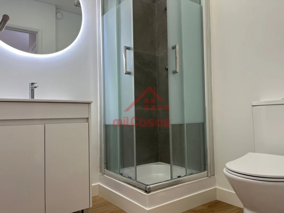 Apartamento T3 para Venda em São Domingos de Benfica Foto 29