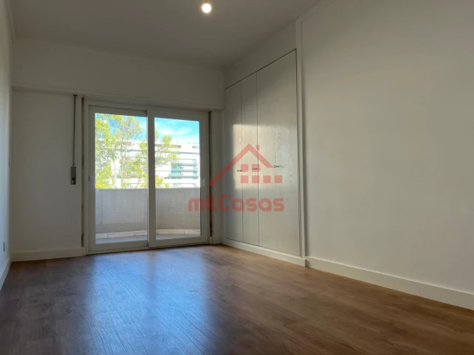 Apartamento T3 para Venda em São Domingos de Benfica Foto 27