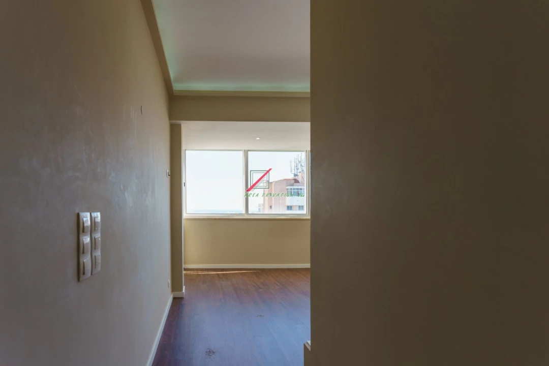 Apartamento T4 para Venda em Cascais e Estoril Foto 13