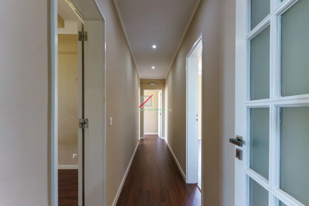 Apartamento T4 para Arrendamento em Cascais e Estoril Foto 19