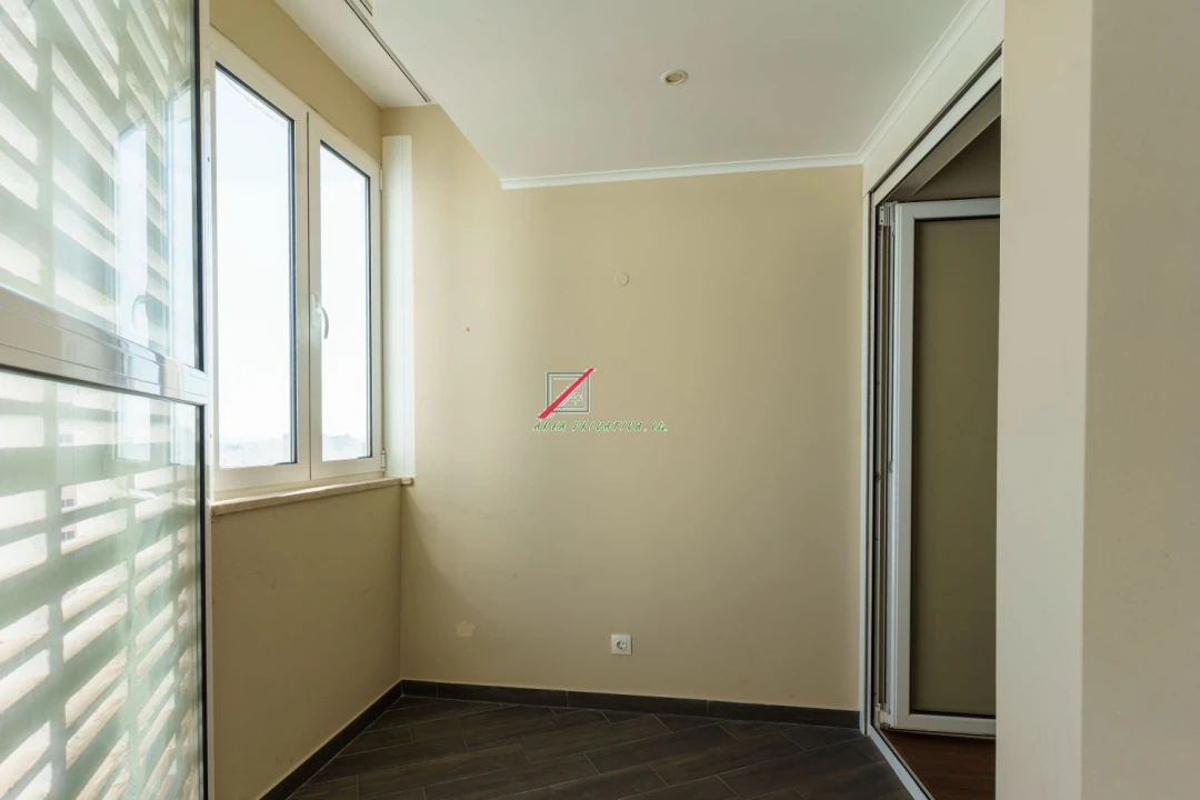 Apartamento T4 para Arrendamento em Cascais e Estoril Foto 11