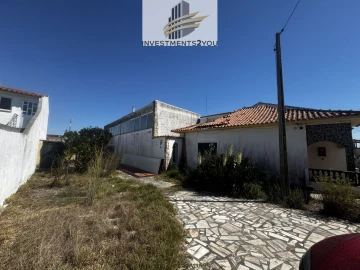 Moradia T7 para Venda em Vieira de Leiria