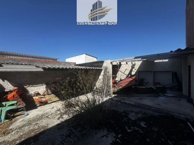 Moradia T7 para Venda em Vieira de Leiria Foto 16