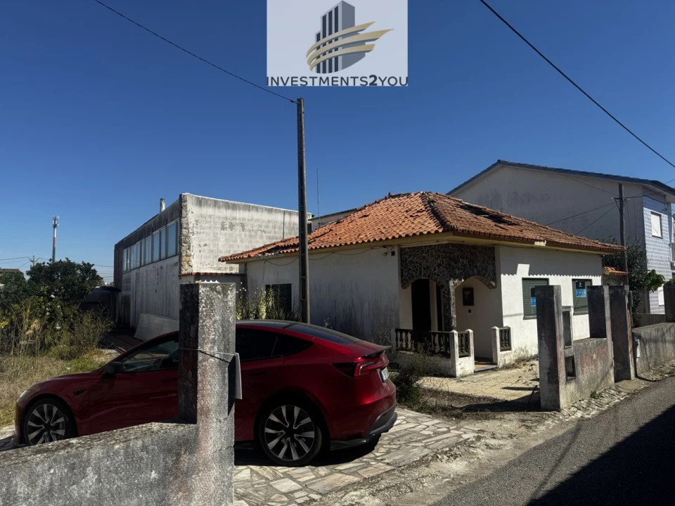 Moradia T7 para Venda em Vieira de Leiria Foto 11