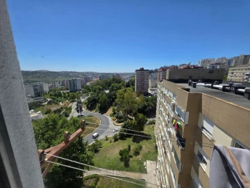 Apartamento T2 para Venda em Odivelas