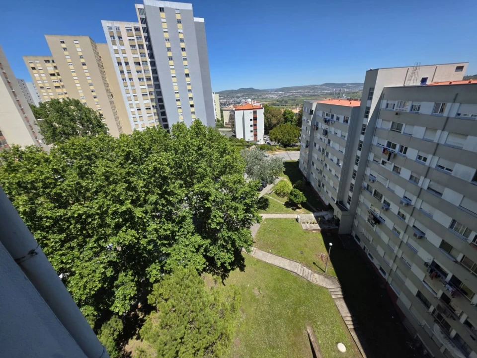 Apartamento T2 para Venda em Odivelas Foto 11