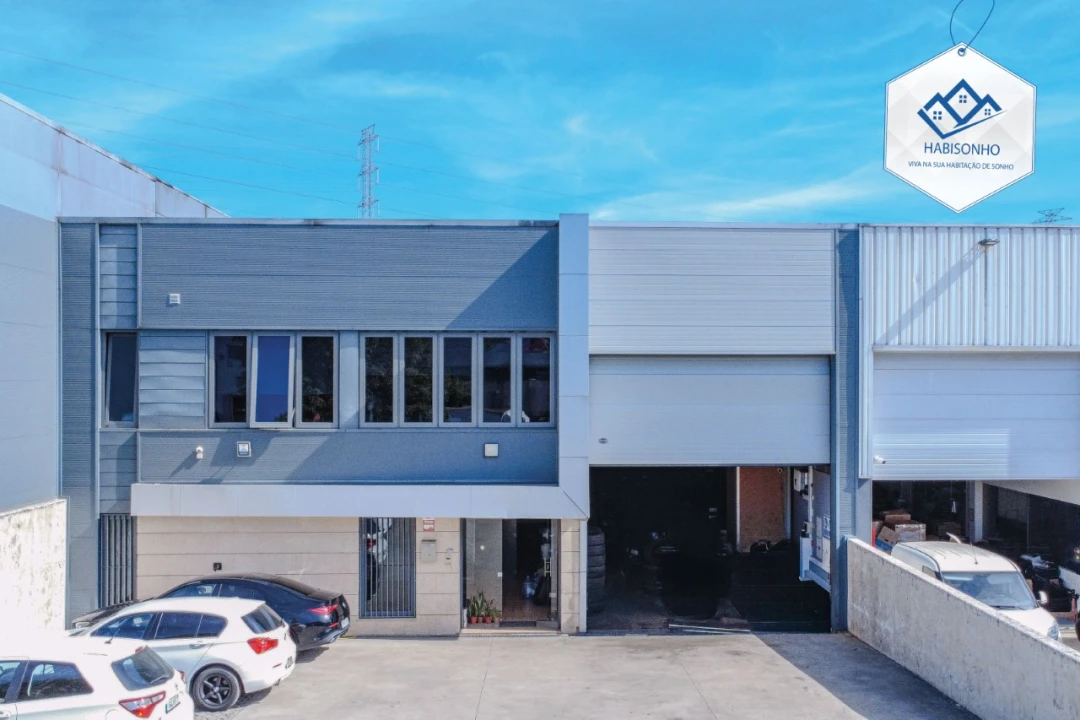 Armazém para Venda em Alfena Foto 1
