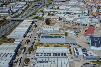 Armazém para Venda em Alfena