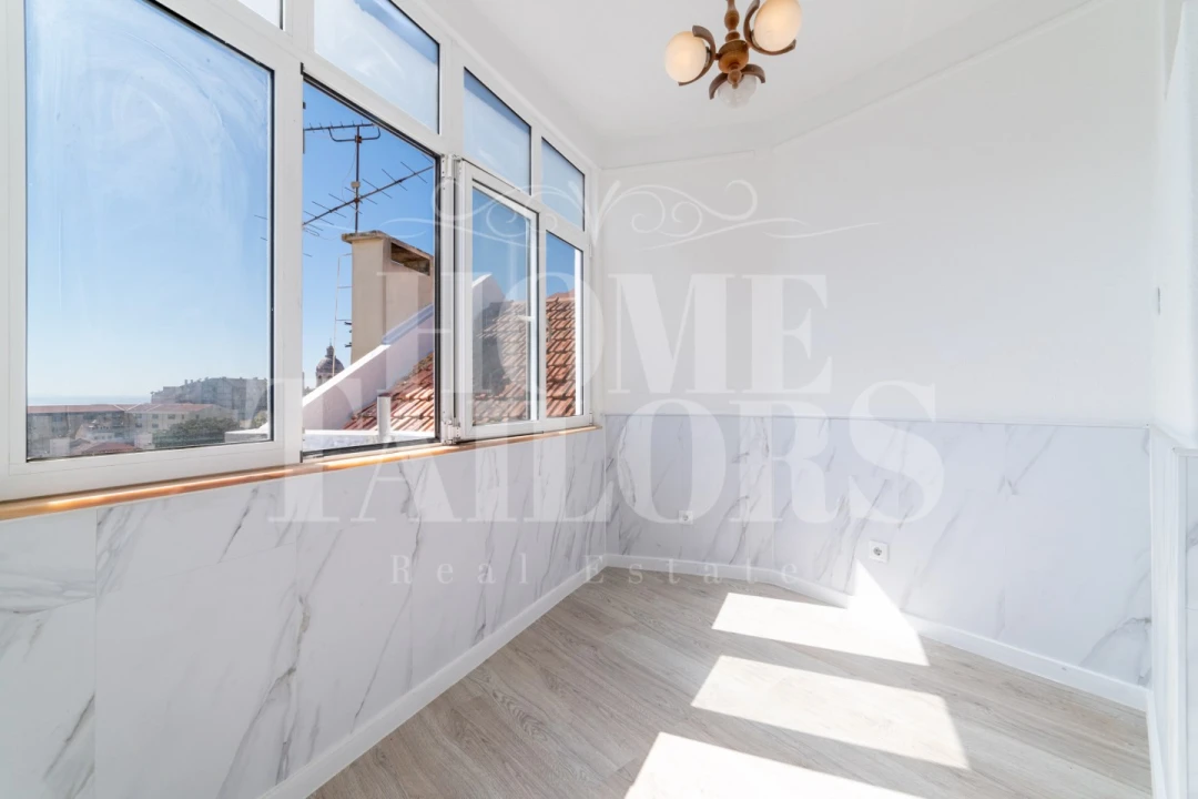 Apartamento T2 para Venda em São Vicente Foto 6