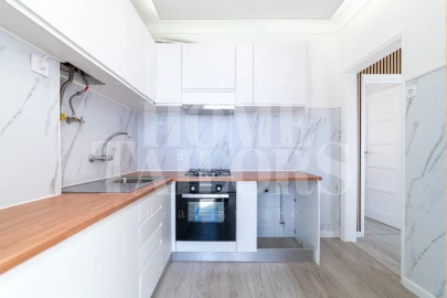 Apartamento T1 para Venda em São Vicente
