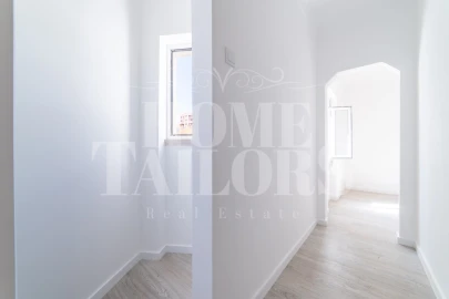 Apartamento T1 para Venda em São Vicente