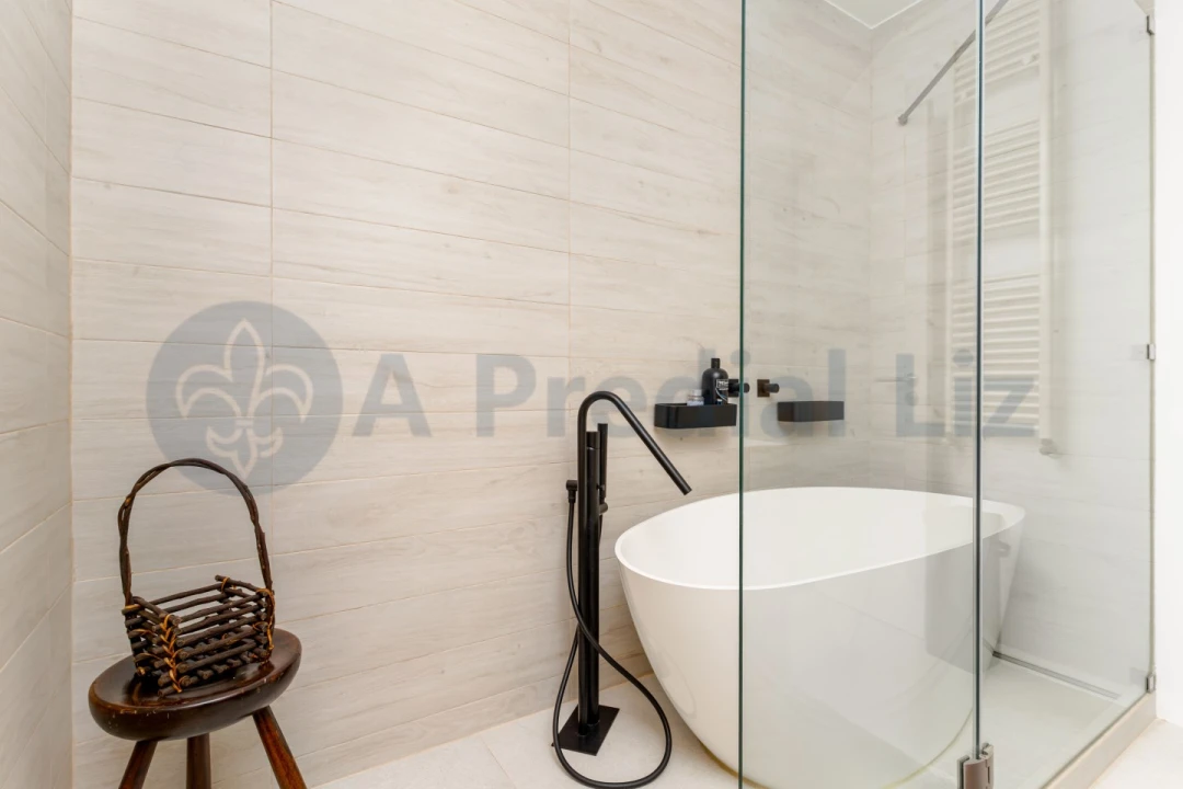 Apartamento T4 para Venda em Avenidas Novas Foto 27