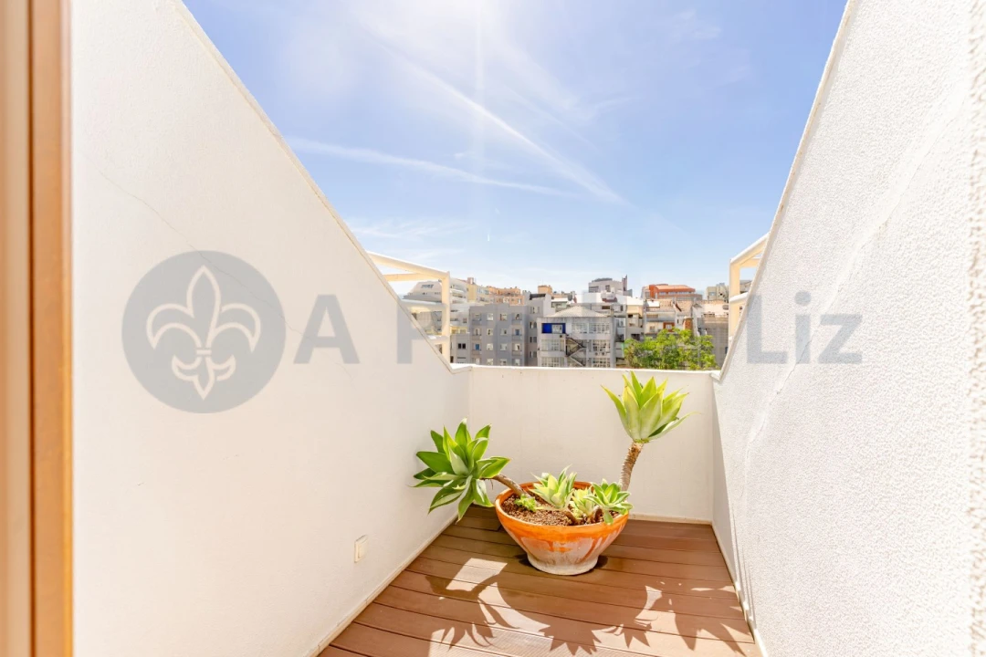 Apartamento T4 para Venda em Avenidas Novas Foto 42