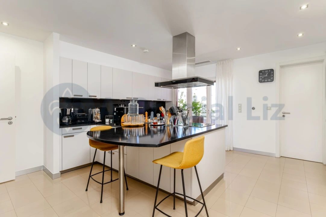 Apartamento T4 para Venda em Avenidas Novas Foto 53