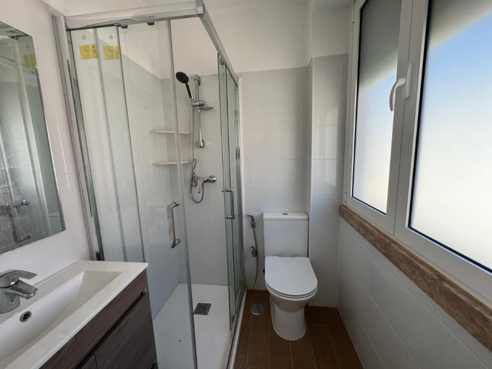 Apartamento T1 para Venda em São Vicente Foto 19