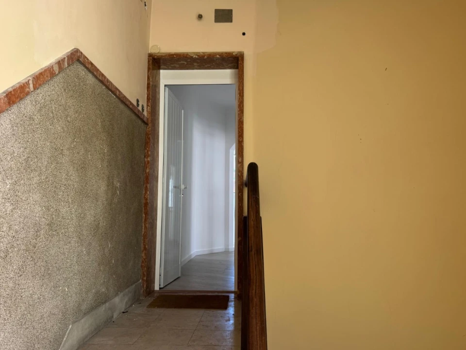Apartamento T1 para Venda em São Vicente Foto 23