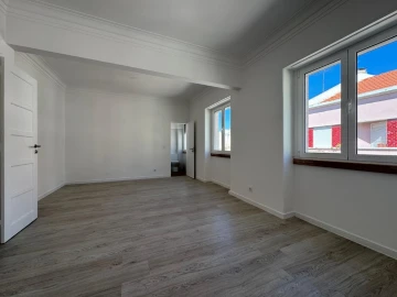 Apartamento T1 para Venda em São Vicente